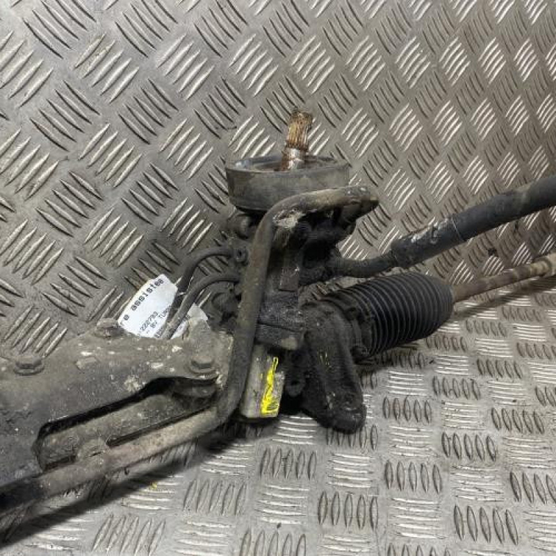 Cremaillere assistee VOLKSWAGEN GOLF 4 Photo n°5