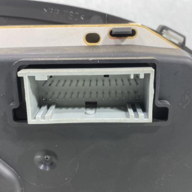 Compteur RENAULT MEGANE 1 Photo n°4