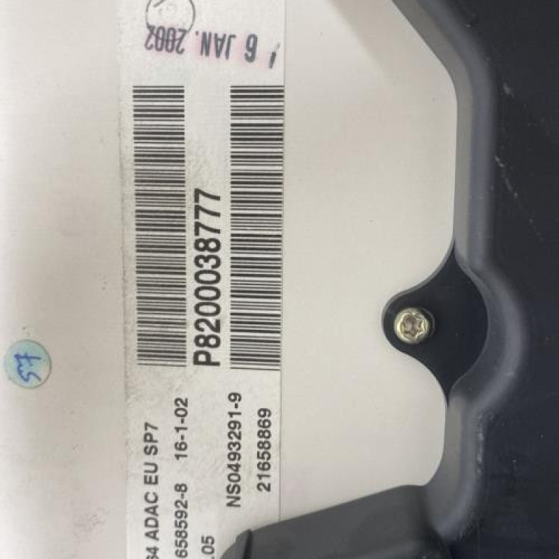 Compteur RENAULT MEGANE 1 Photo n°5