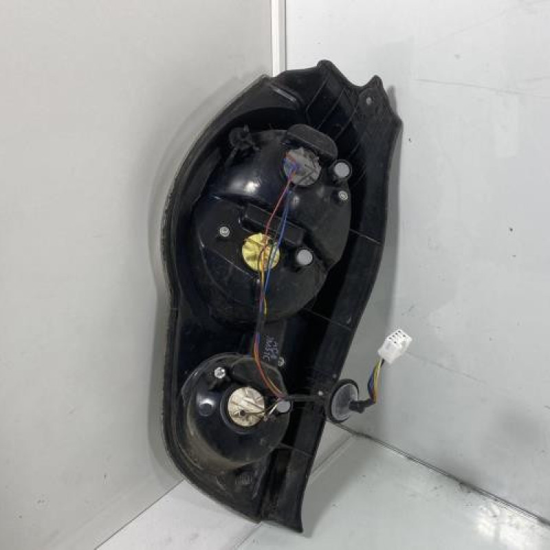 Feu arriere principal droit (feux) CHEVROLET SPARK Photo n°2