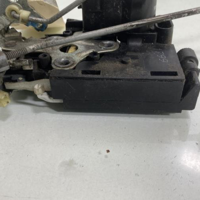 Serrure avant gauche CHEVROLET SPARK Photo n°3