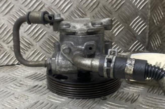 Pompe de direction FORD FIESTA 5 Photo n°1