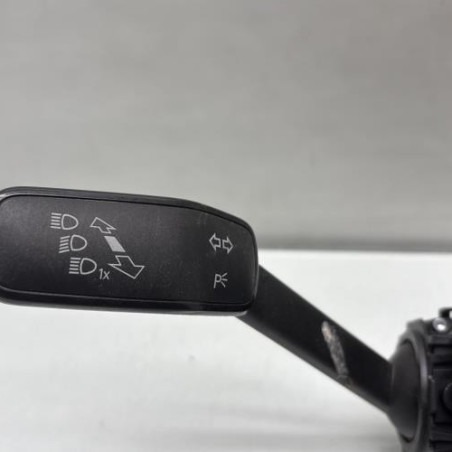 Com (Bloc Contacteur Tournant+Commodo Essuie Glace+Commodo Phare) VOLKSWAGEN TOURAN 3