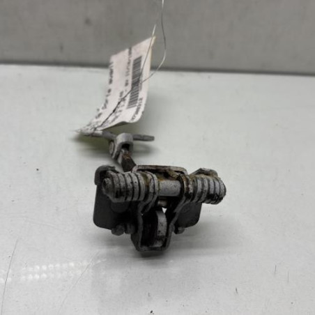 Arret de porte avant droit PEUGEOT 106