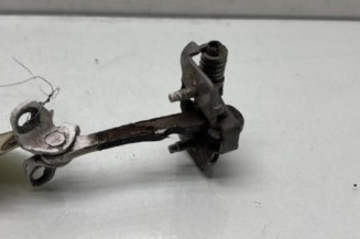 Arret de porte avant droit PEUGEOT 106