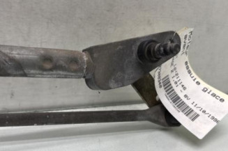 Moteur essuie glace avant PEUGEOT 106
