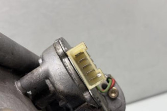 Moteur essuie glace avant PEUGEOT 106