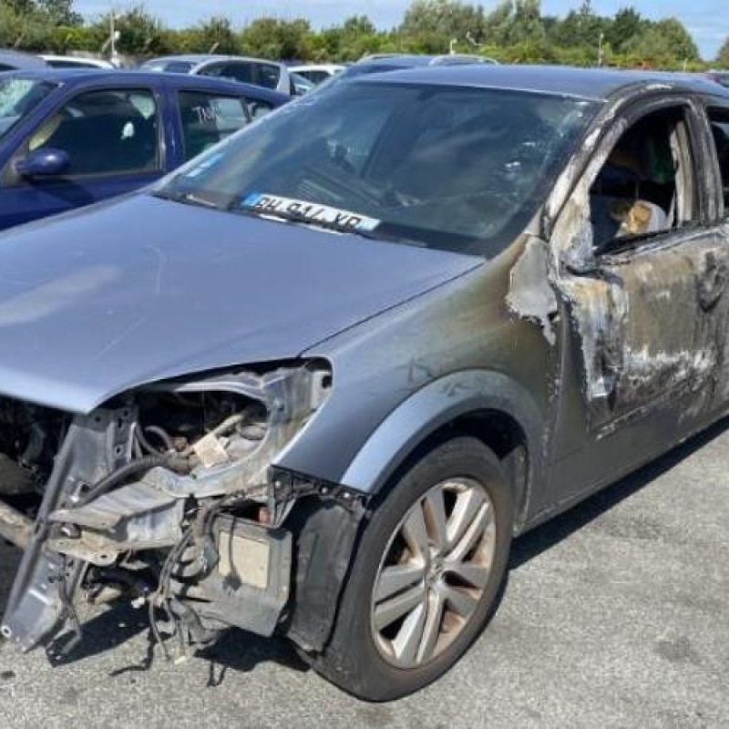 Serrure arriere gauche OPEL ASTRA H Photo n°10