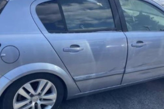 Serrure arriere gauche OPEL ASTRA H