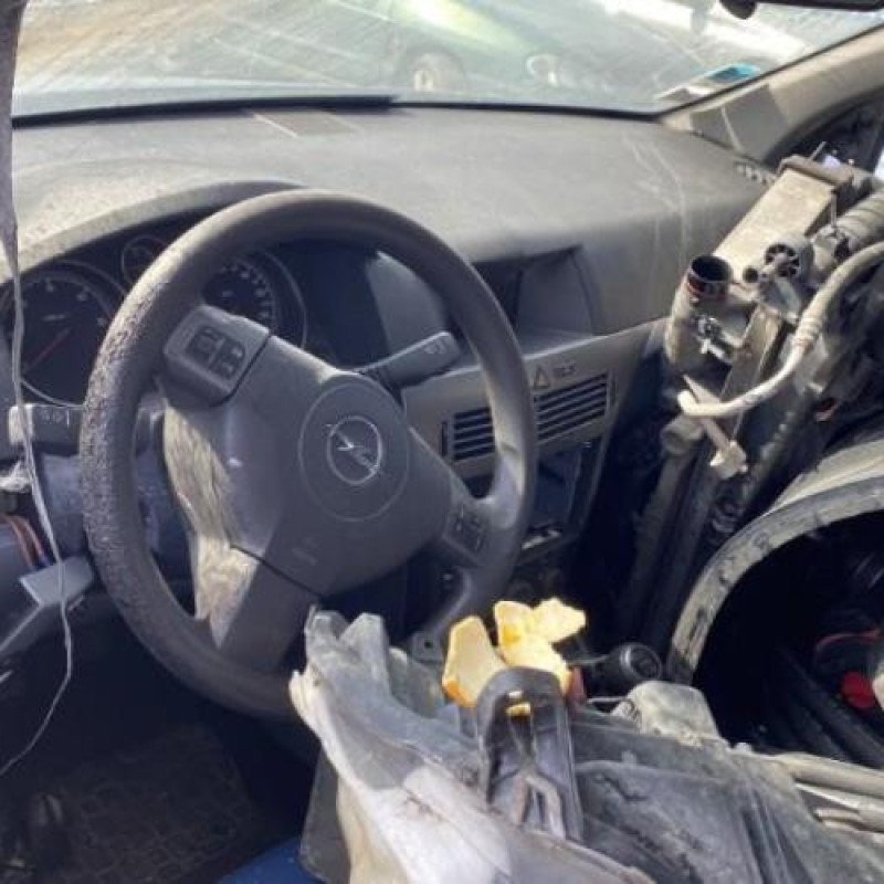 Serrure arriere gauche OPEL ASTRA H Photo n°15