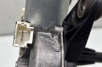 Moteur essuie glace arriere DACIA SANDERO 1