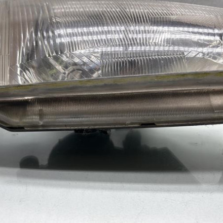 Optique avant principal droit (feux)(phare) PEUGEOT 106