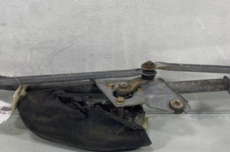 Moteur essuie glace avant PEUGEOT 106