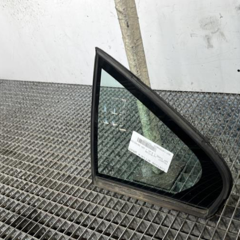 Custode arriere gauche (porte) PEUGEOT 607 Photo n°2