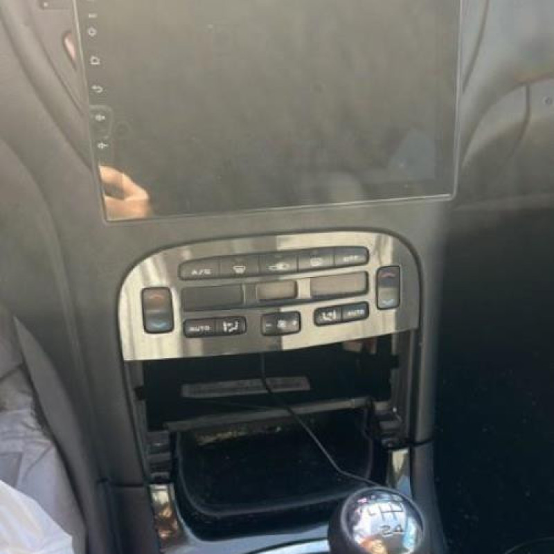 Leve vitre electrique avant gauche PEUGEOT 607 Photo n°20