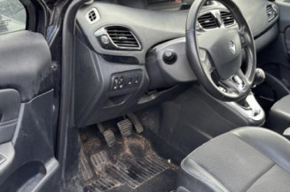 Feu arriere secondaire gauche (feux) RENAULT SCENIC 3