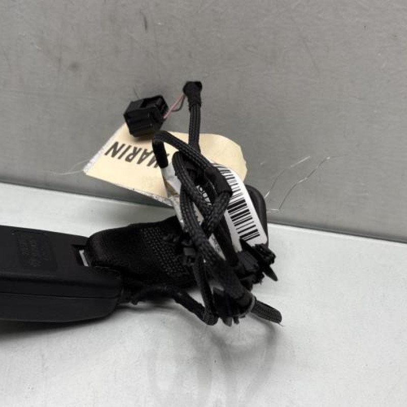 Attache ceinture arriere gauche RENAULT SCENIC 3 Photo n°4