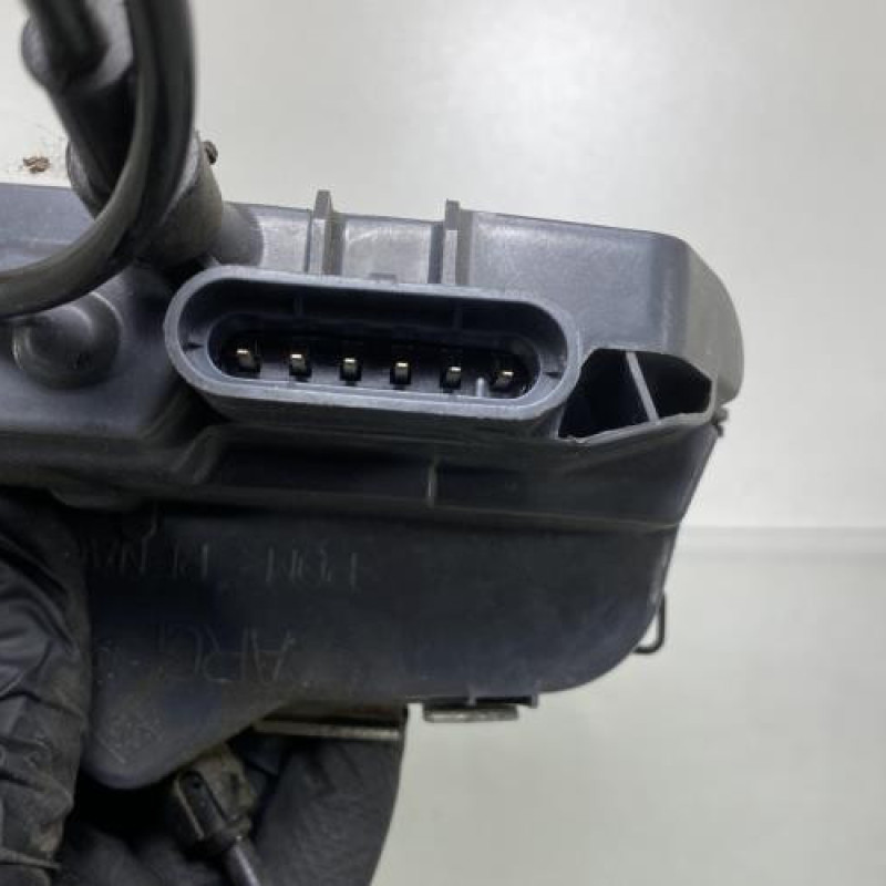 Serrure arriere gauche RENAULT GRAND SCENIC 2 Photo n°3