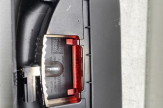Feu arriere stop central DACIA SANDERO 2