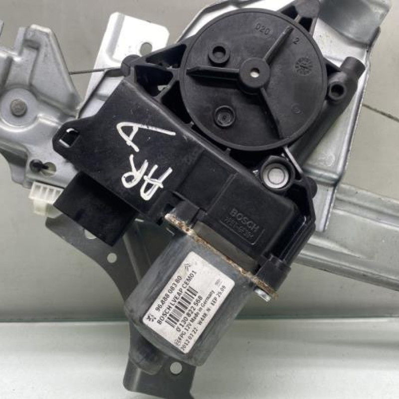 Leve vitre electrique arriere droit PEUGEOT 508 1 SW Photo n°6