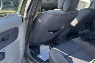 Serrure avant droit RENAULT LAGUNA 1