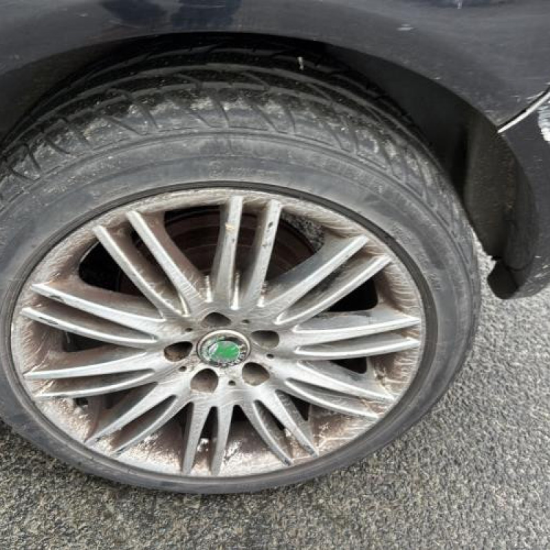 Feu arriere principal gauche (feux) SKODA FABIA 1 Photo n°19