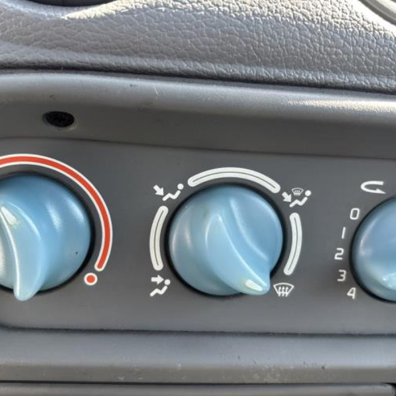 Leve vitre electrique avant droit RENAULT TWINGO 1 Photo n°18