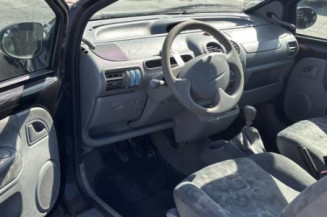 Serrure avant droit RENAULT TWINGO 1