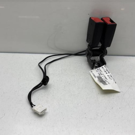 Attache ceinture arriere droit PEUGEOT 308 2 Photo n°1