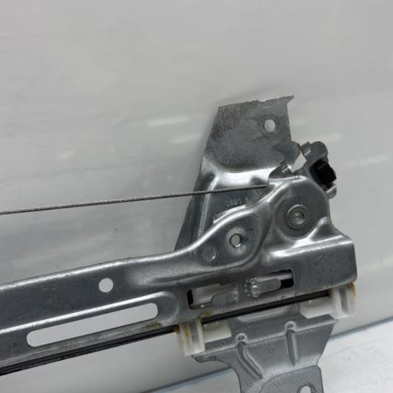 Leve vitre electrique arriere droit PEUGEOT 308 2 Photo n°3