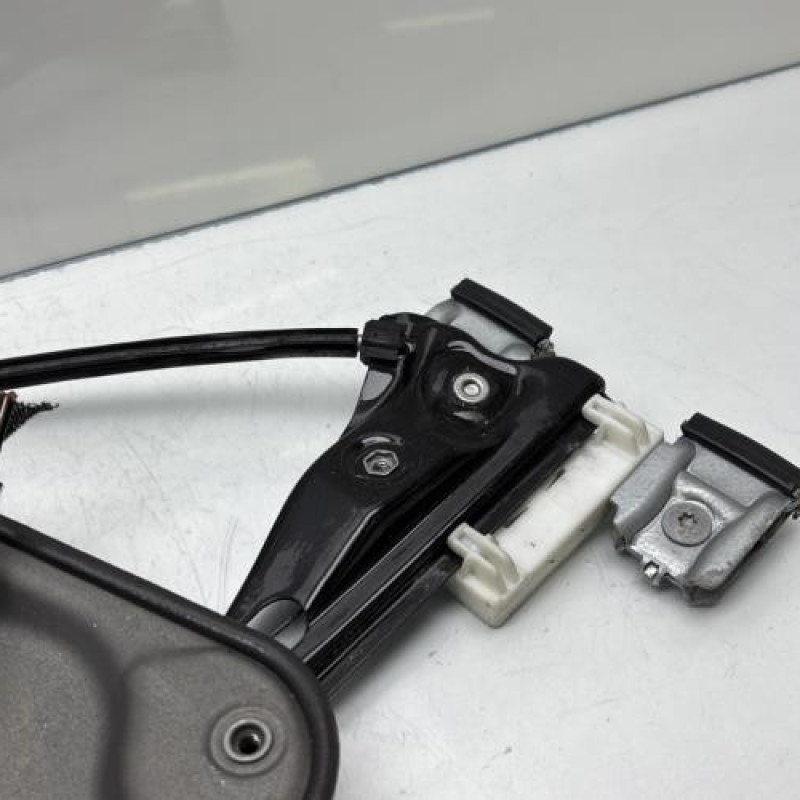 Leve vitre electrique avant droit SKODA FABIA 2 Photo n°4