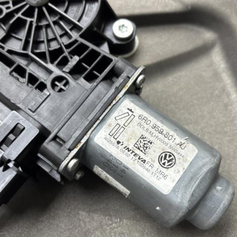 Leve vitre electrique avant gauche SKODA FABIA 2 Photo n°6