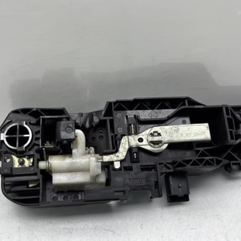Poignee porte arriere gauche RENAULT SCENIC 3 Photo n°4