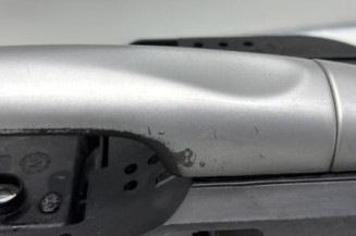 Poignee porte avant droit RENAULT SCENIC 3
