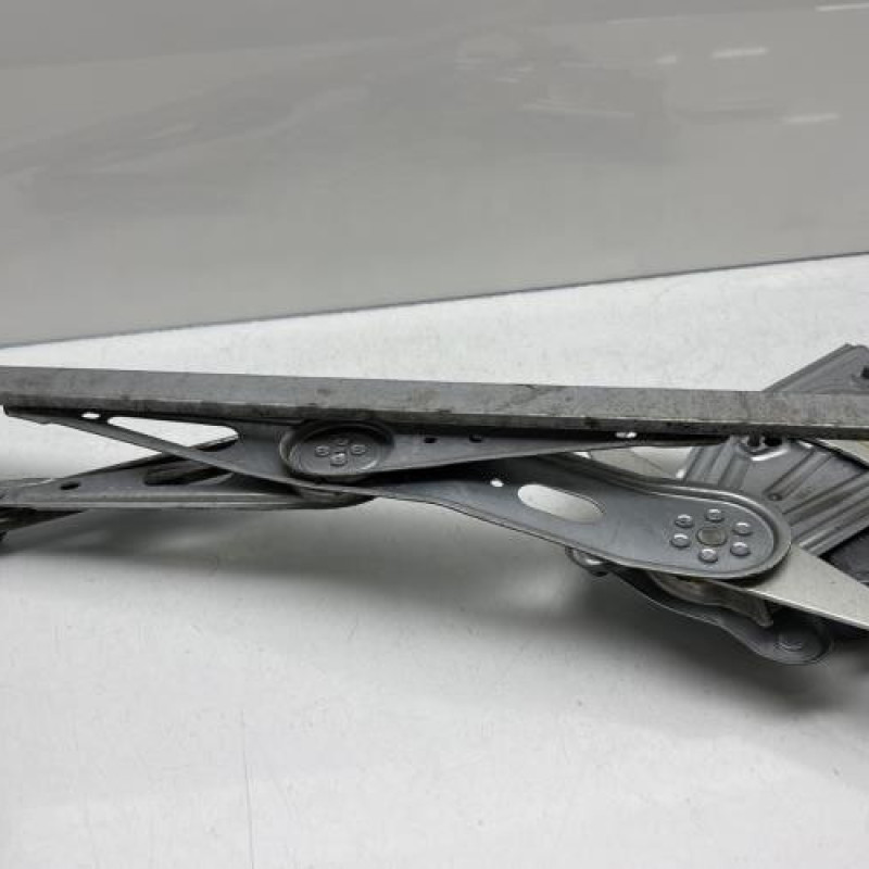 Leve vitre electrique avant droit RENAULT SCENIC 3 Photo n°5