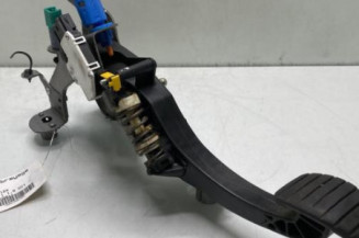 Pedale d'embrayage RENAULT SCENIC 3 Photo n°1