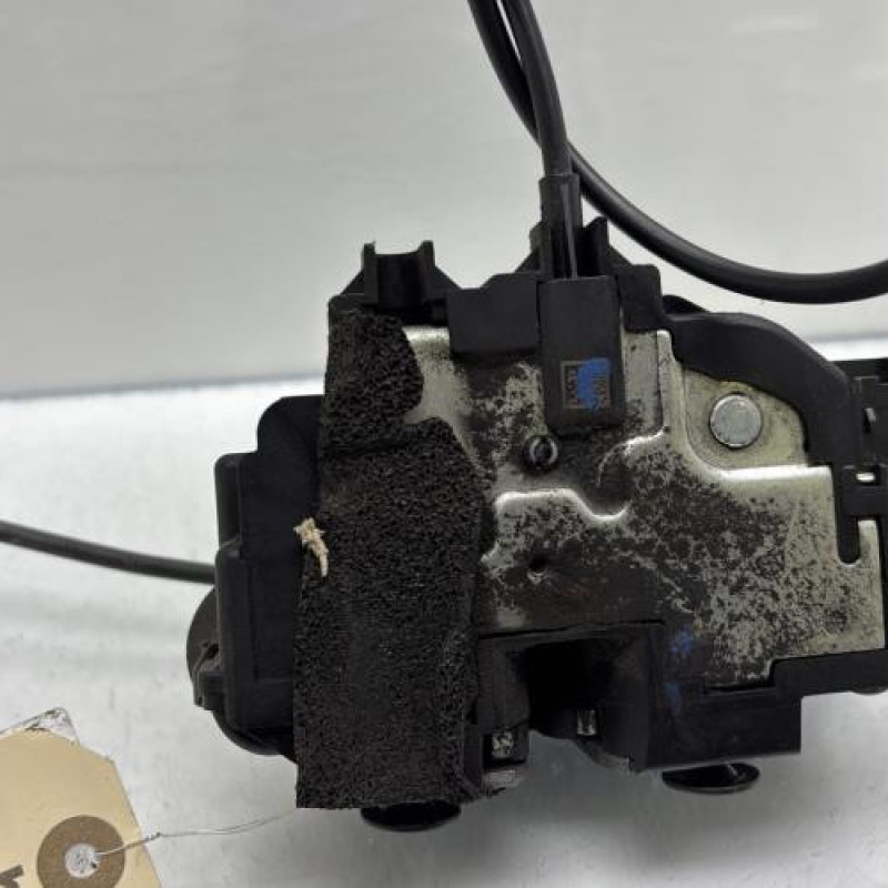 Serrure avant gauche RENAULT SCENIC 3 Photo n°6