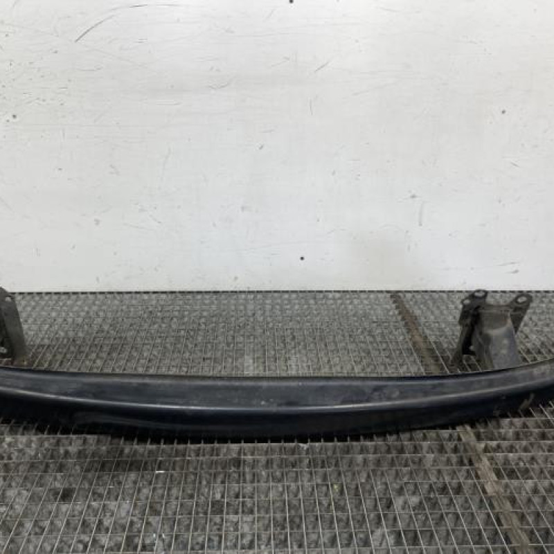 Renfort pare choc avant (traverse) VOLKSWAGEN POLO 4 Photo n°4