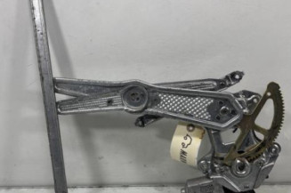 Leve vitre electrique avant gauche TOYOTA YARIS 1