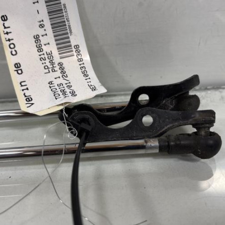 Verin de coffre TOYOTA YARIS 1