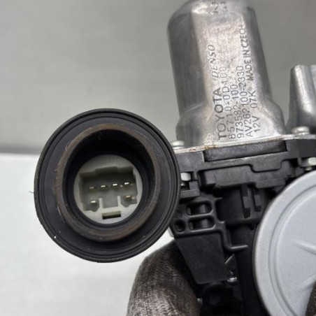 Leve vitre electrique avant droit TOYOTA YARIS 2