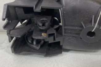 Poignee interieur arriere droit TOYOTA YARIS 2