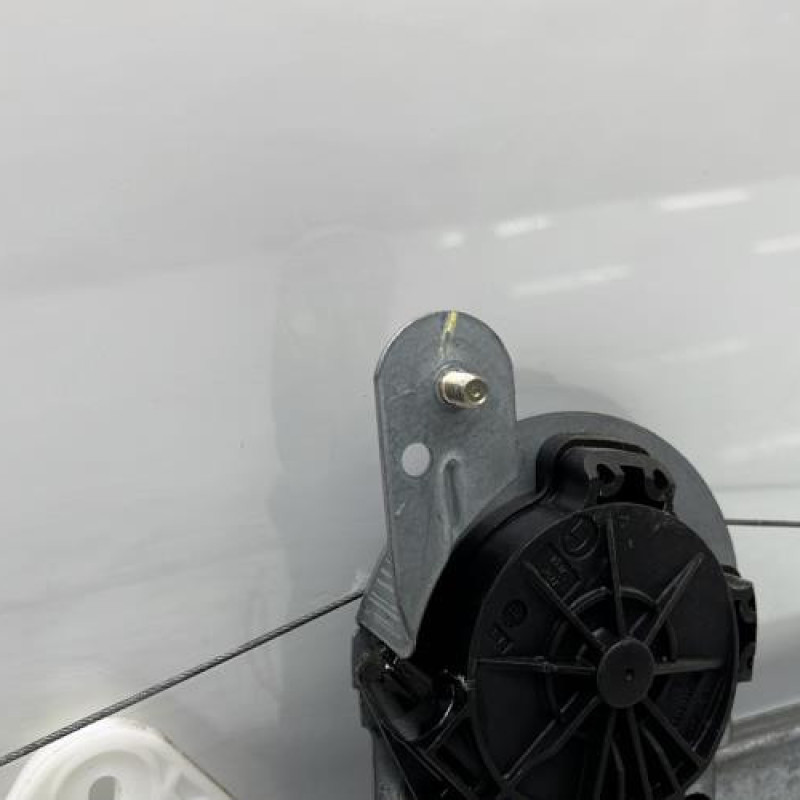 Leve vitre electrique avant droit DACIA LOGAN 1 Photo n°3