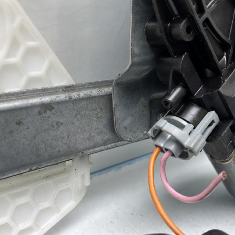 Leve vitre electrique avant droit DACIA LOGAN 1 Photo n°6