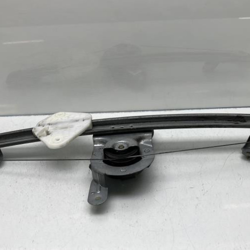 Leve vitre electrique avant droit DACIA LOGAN 1 Photo n°7