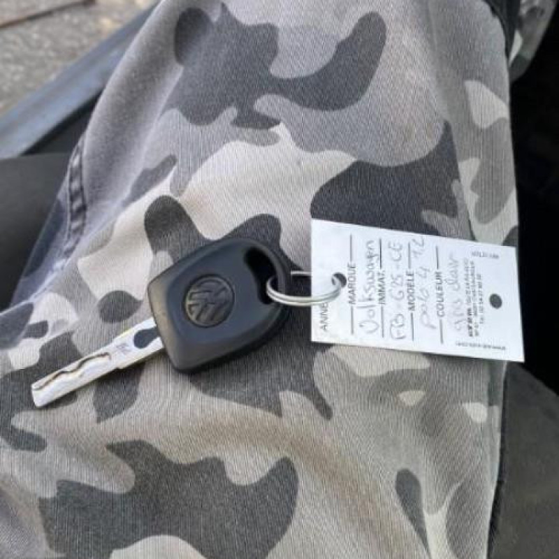 Custode arriere droit VOLKSWAGEN POLO 4 Photo n°20