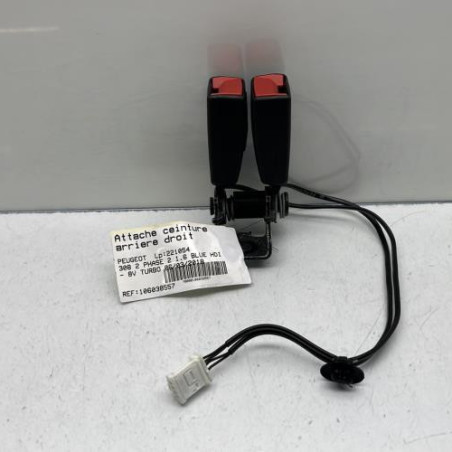 Attache ceinture arriere droit PEUGEOT 308 2 Photo n°1