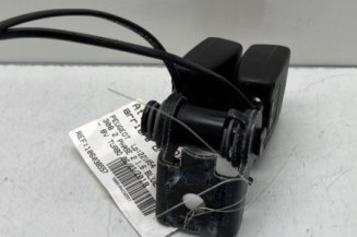 Attache ceinture arriere droit PEUGEOT 308 2
