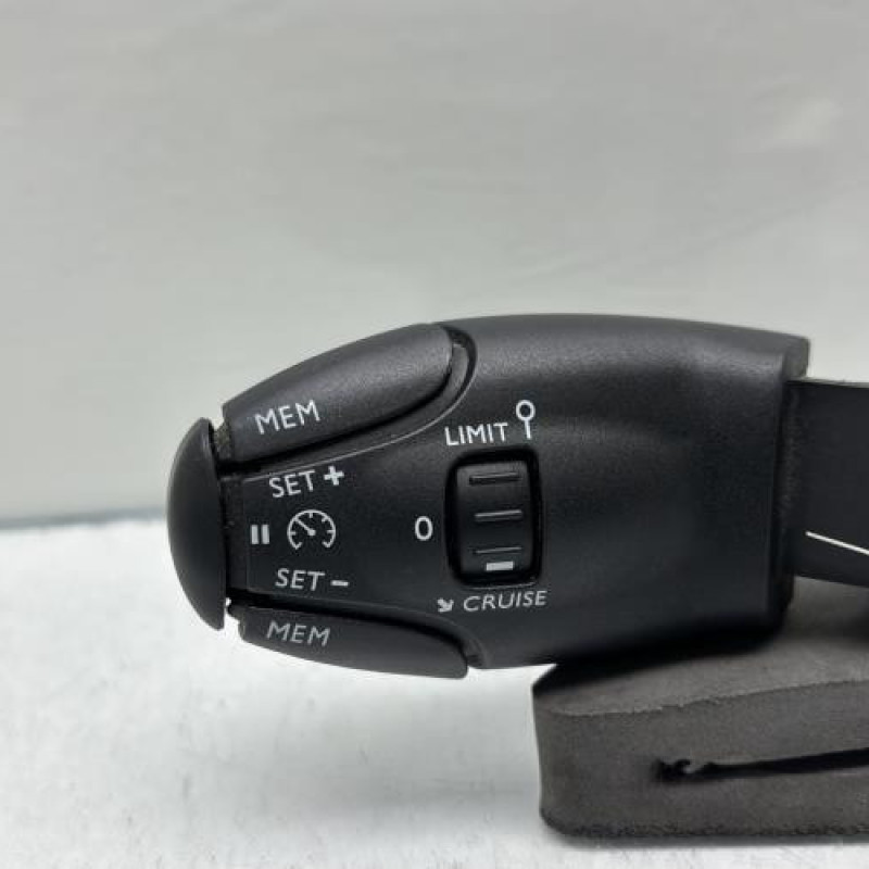 Commande regulateur vitesse PEUGEOT 308 2 Photo n°2