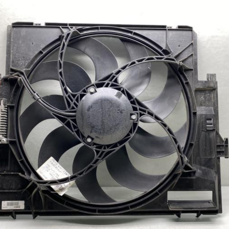 Moto ventilateur radiateur BMW SERIE 1 F20 Photo n°3